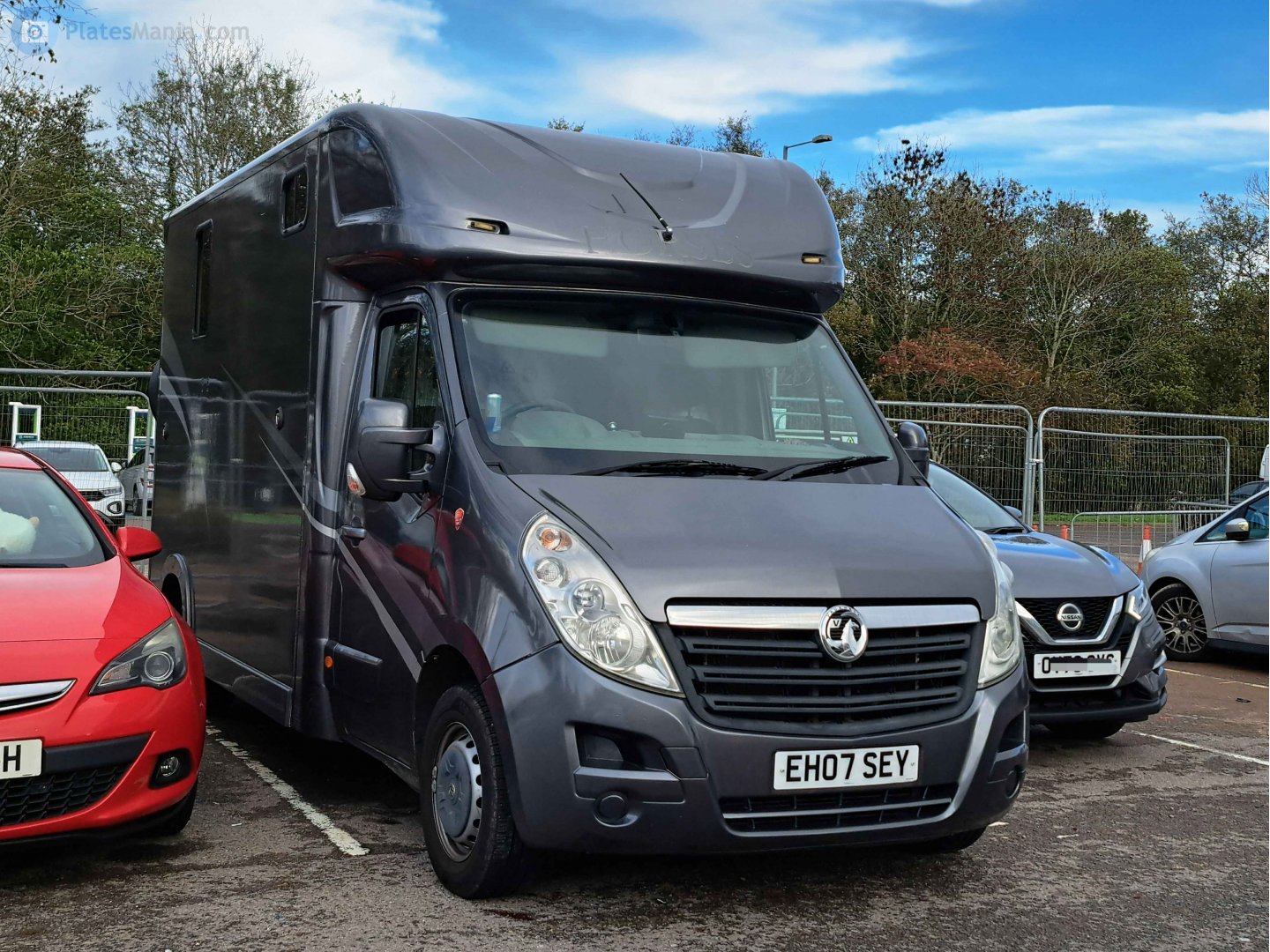 EH07SEY, Vauxhall Movano 2nd gen Single Cab (B; X62), 2010–2021