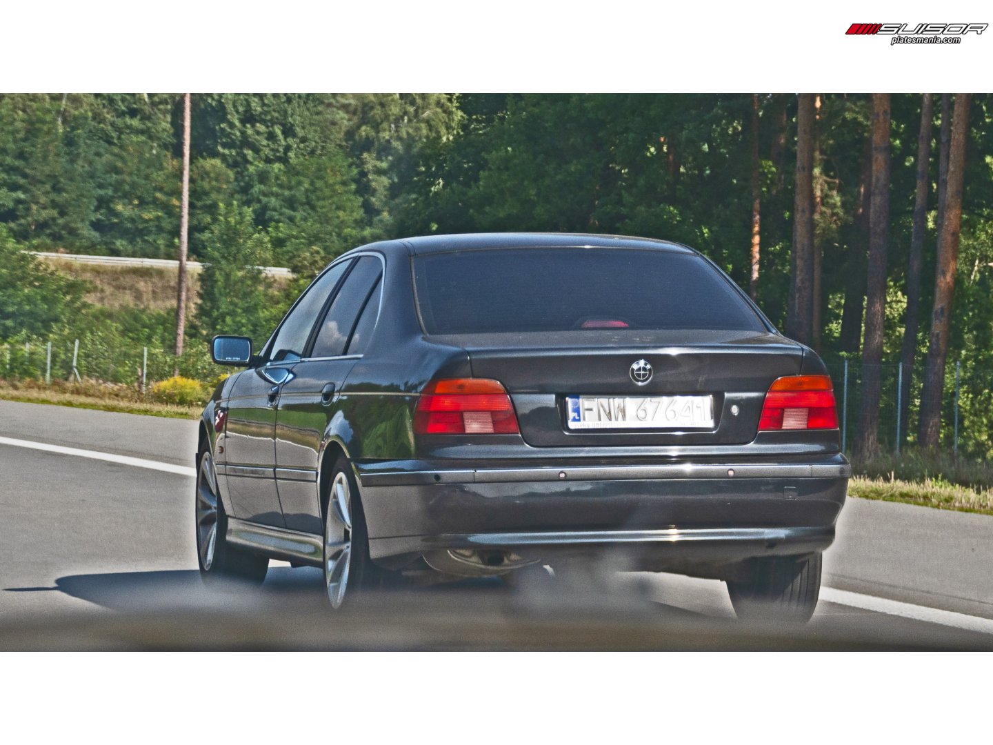 FNW 67641, BMW 5 Series 4th gen Sedan (E39), 1995–2003