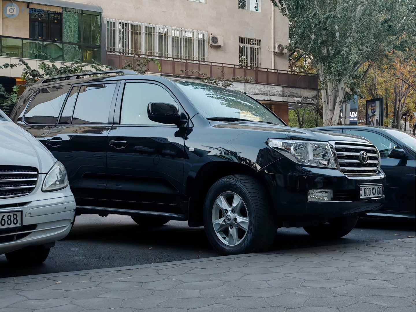 000 XX 00, Toyota Land Cruiser 200 (J200), 2007–2011