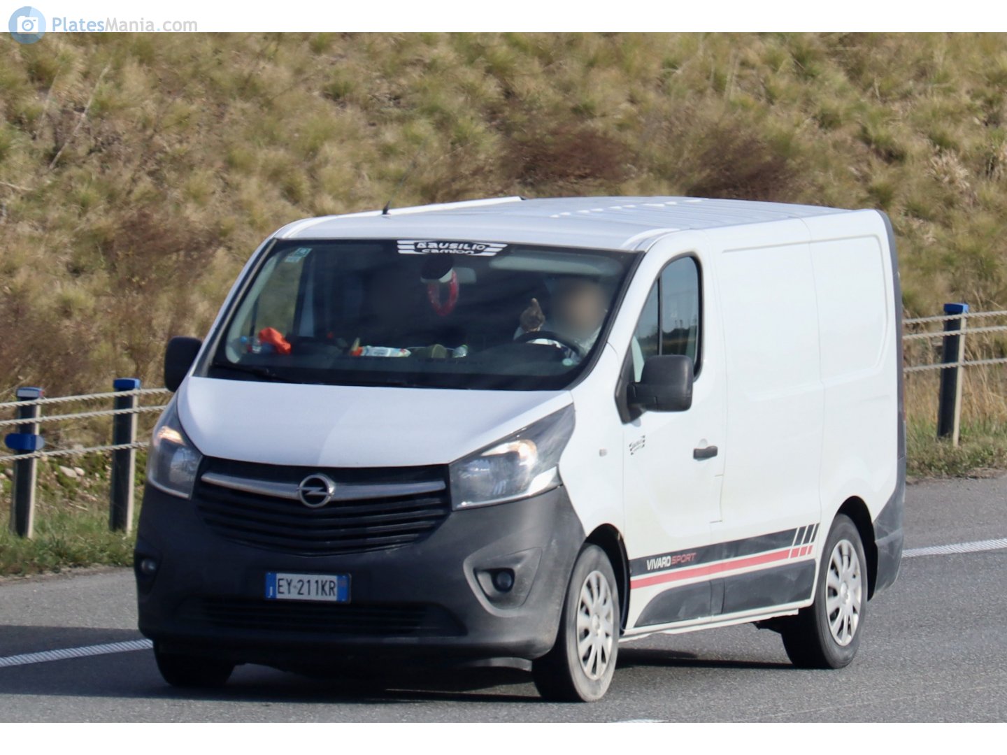 EY 211 KR, Opel Vivaro 2nd gen (B; X82), 2014–2019