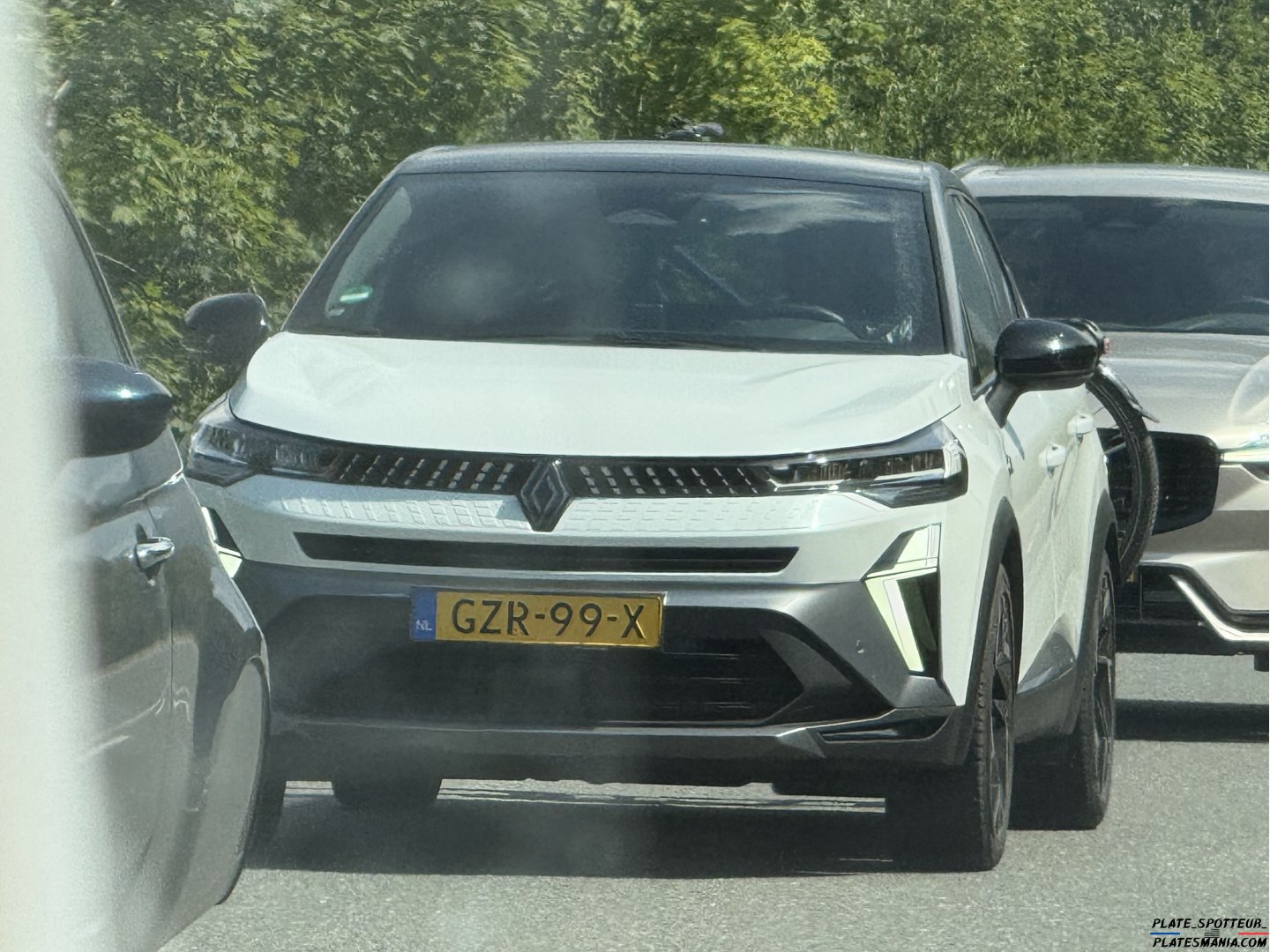 GZR-99-X, Renault Captur 2nd gen (XJB), facelift, 2024–