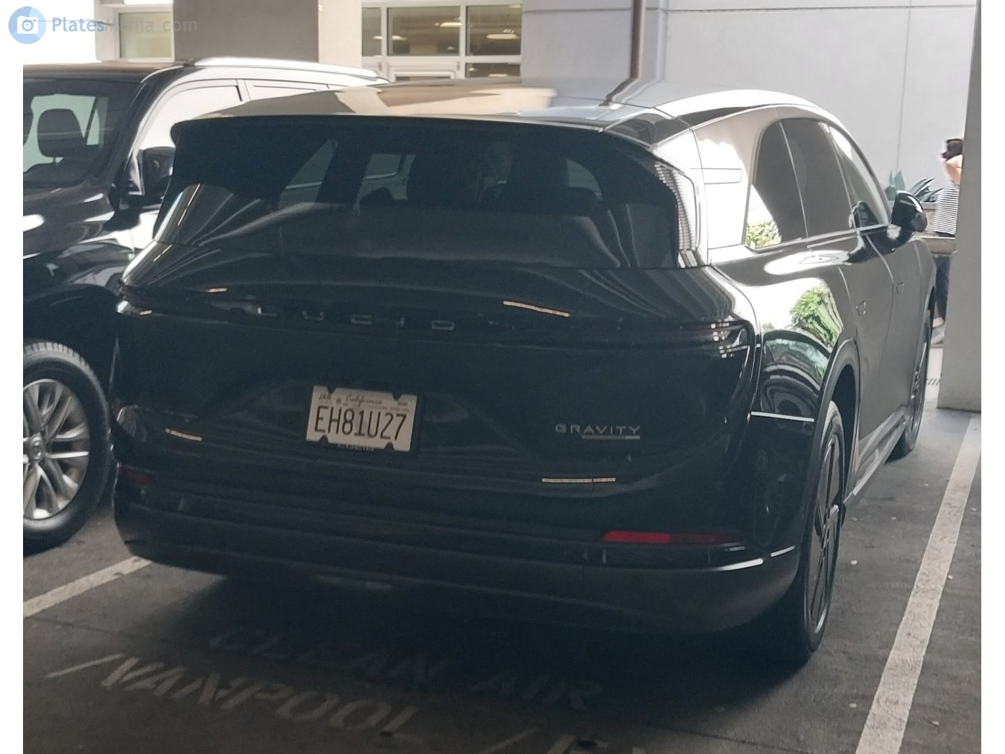 EH81U27, Lucid Gravity 