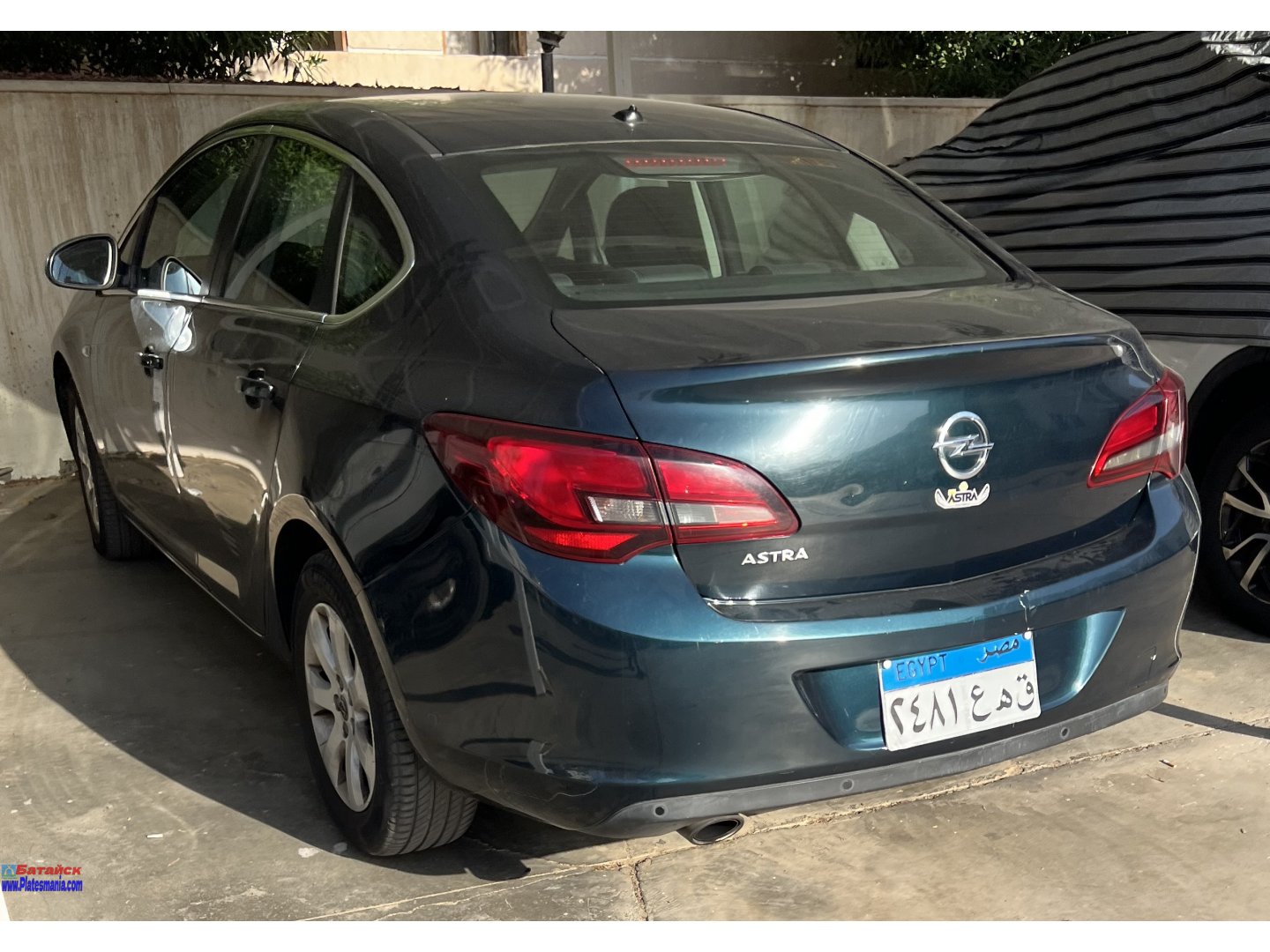 ٢٤٨١ عھق, Opel Astra 4th gen Sedan (J; P10), 2012–2018