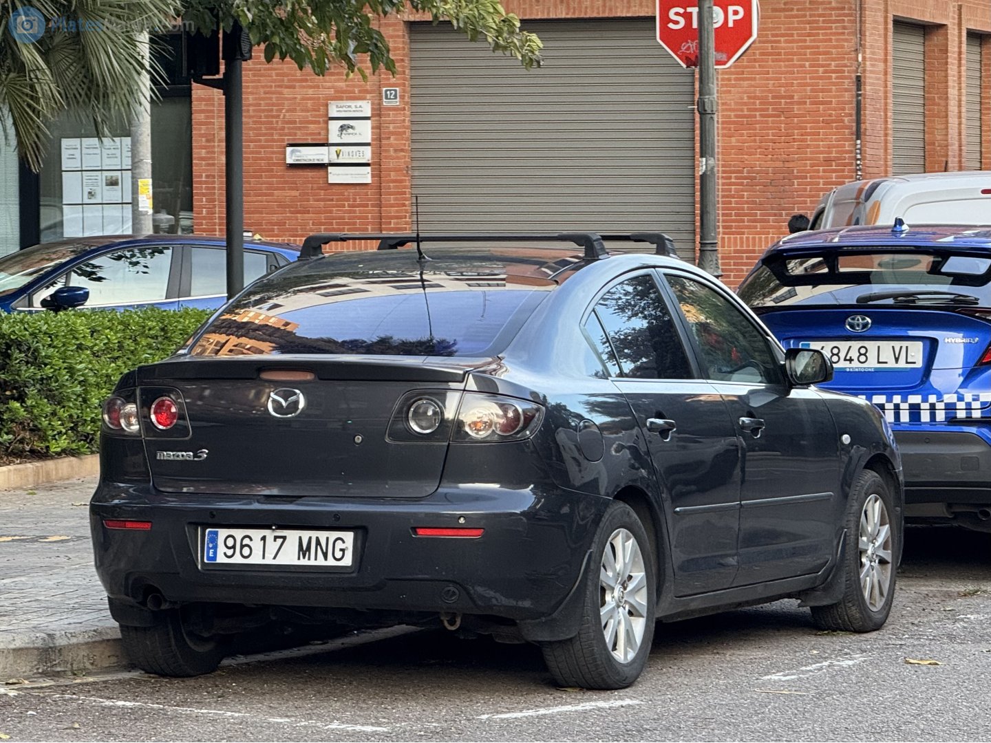 9617 MNG, Mazda 3 1st gen Sedan (BK), 2003–2009