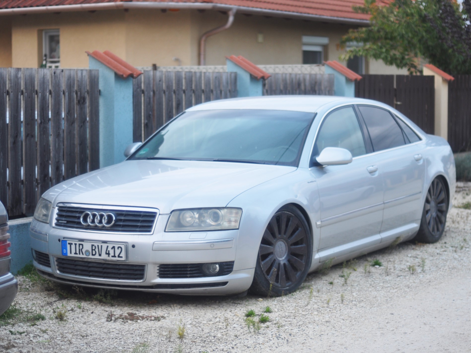 TIR BV 412, Audi A8 2nd gen (D3/4E2/4E8), 2002–2010