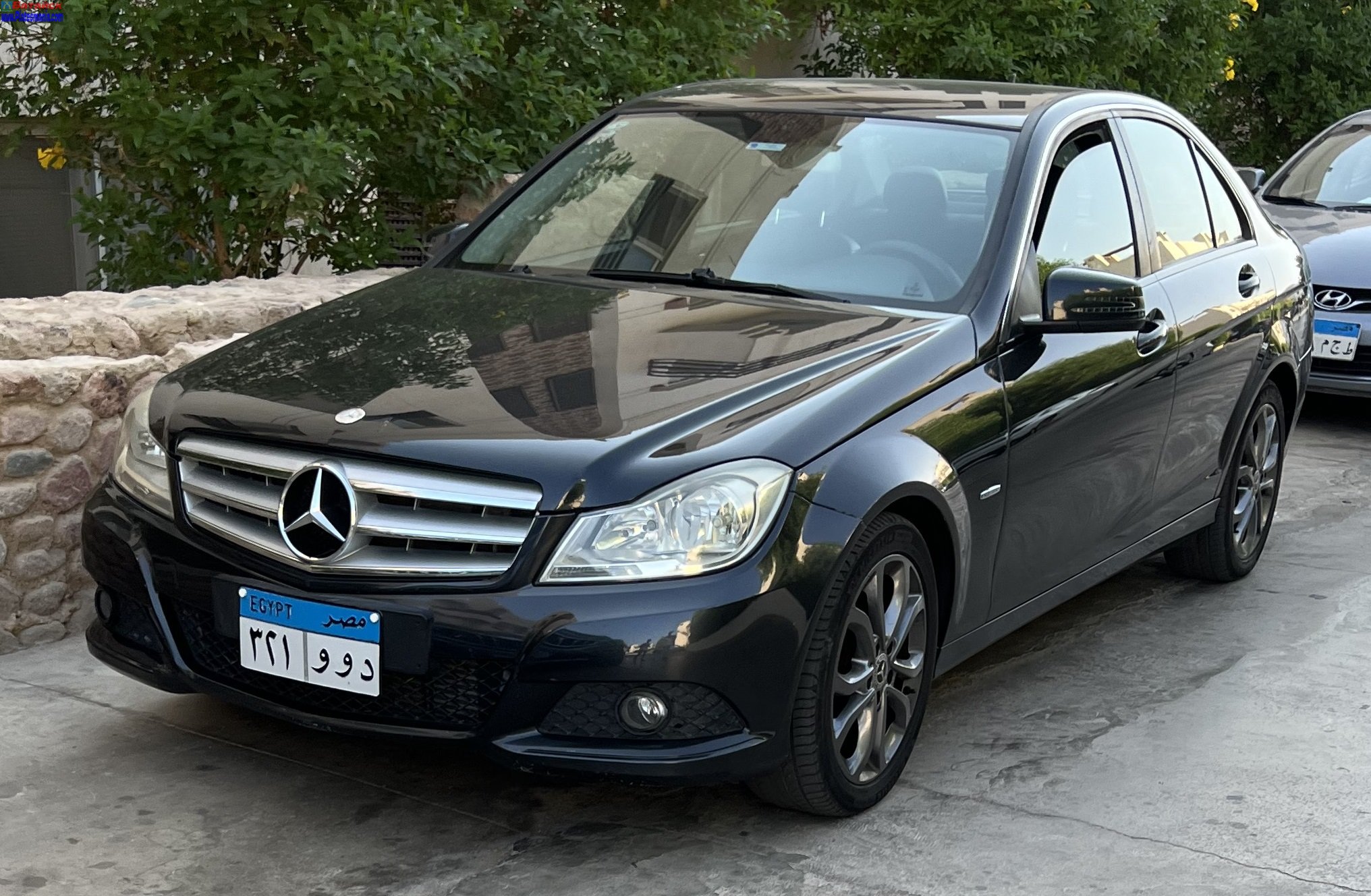 ٣٢١ وود, Mercedes-Benz C-Klasse 3rd gen Sedan (W204), 2007–2015