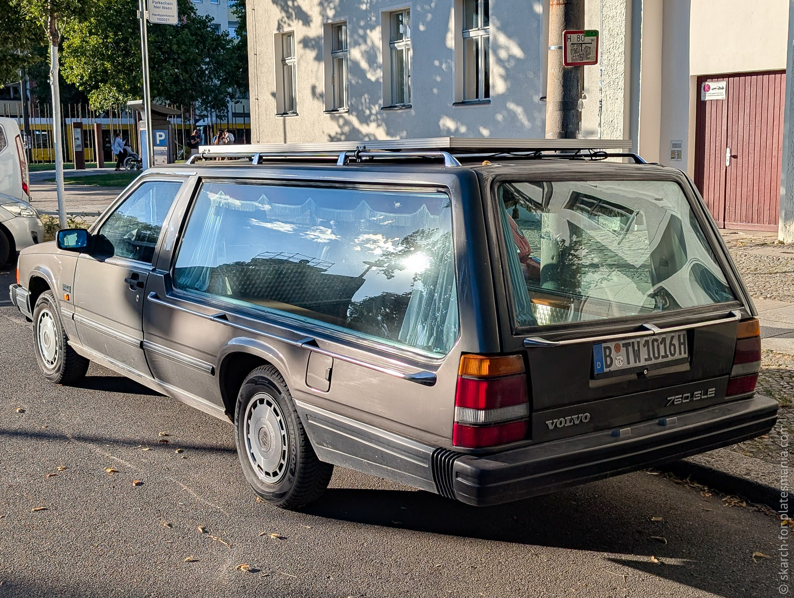 B TW 1016 H, Volvo 760 1st gen Wagon (765), 1982–1990