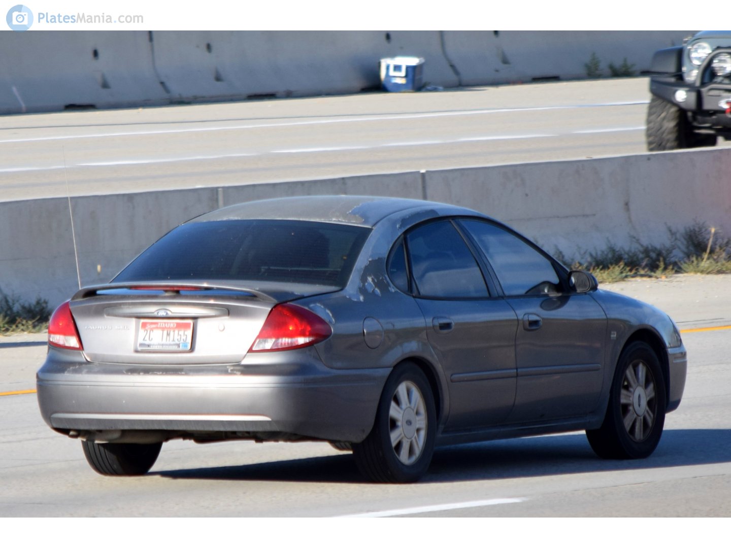 2C TM155, Ford Taurus 4th gen Sedan (D186), 1999–2006