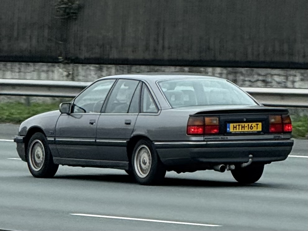 HTH-16-T, Opel Senator 2nd gen (B), 1987–1993