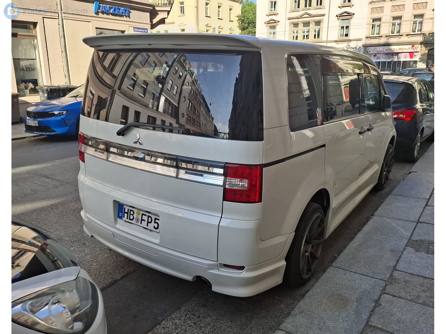 HB FP 5, Mitsubishi Delica 5th gen D:5 (CV), 2007–2018