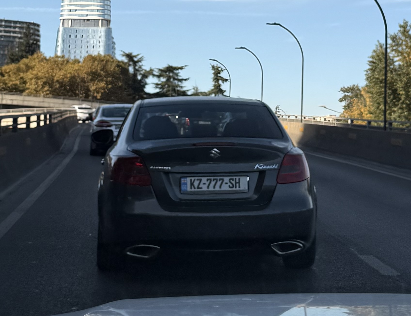 KZ-777-SH, Suzuki Kizashi 1st gen (RE/RF), 2010–2015