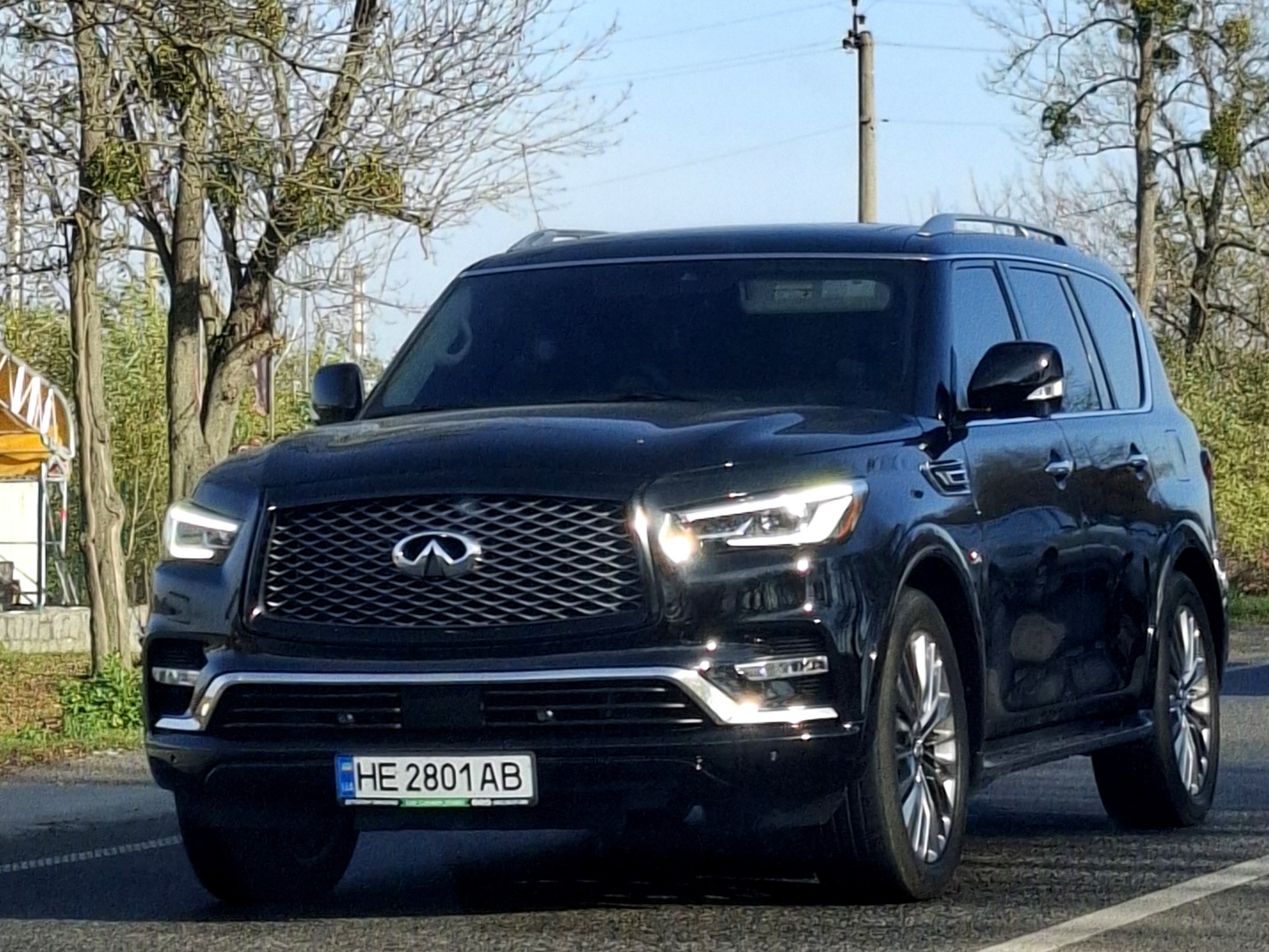 HE 2801 AB, Infiniti QX80/QX56 
