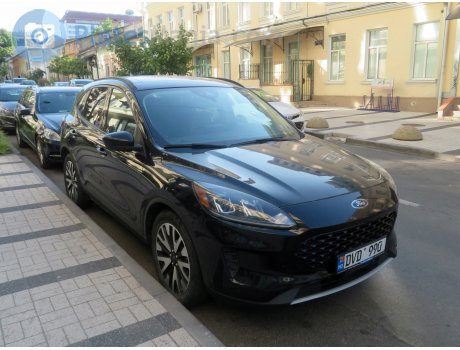 DVD 990, Ford Escape