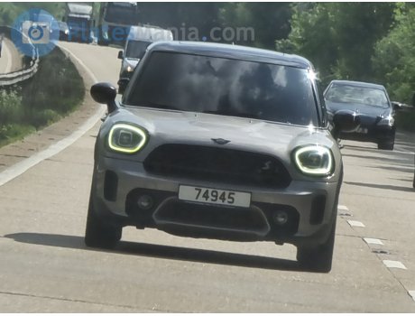 74945, MINI Countryman