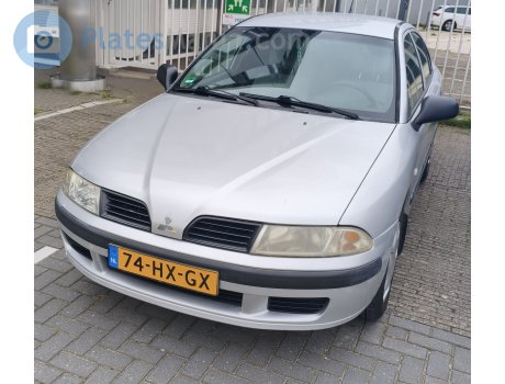 74-HX-GX, Mitsubishi Carisma