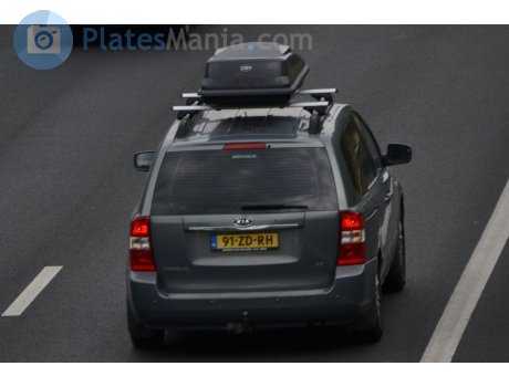 91-ZD-RH, Kia Carnival