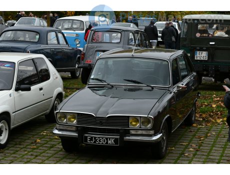 EJ-330-WK, Renault 16