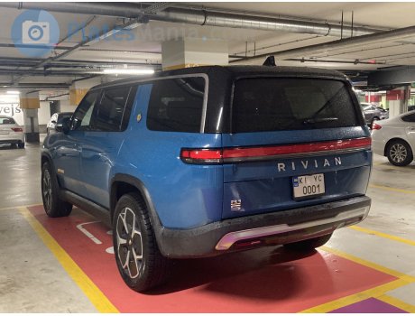 KI 0001 YC, Rivian R1S