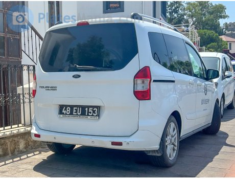 48 EU 153, Ford Tourneo Courier