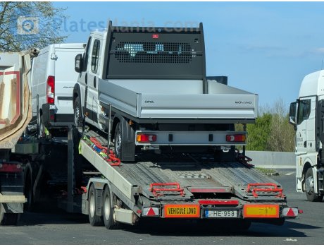 HE 958, Kässbohrer Intago