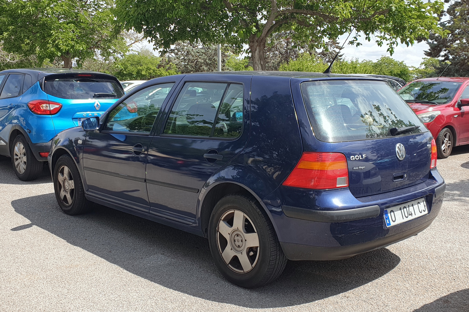 O 1041 CJ, Volkswagen Golf 4th gen 5-door Hatch (1J1), 1997–2003 (–2008 for CN-market)