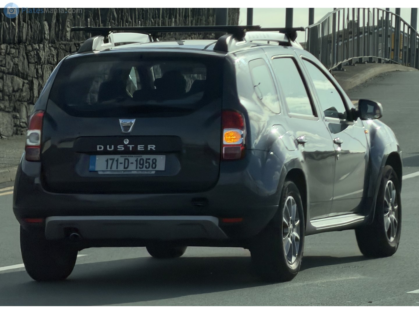171-D-1958, Dacia Duster 1st gen SUV (HS/H79), 2010–2017