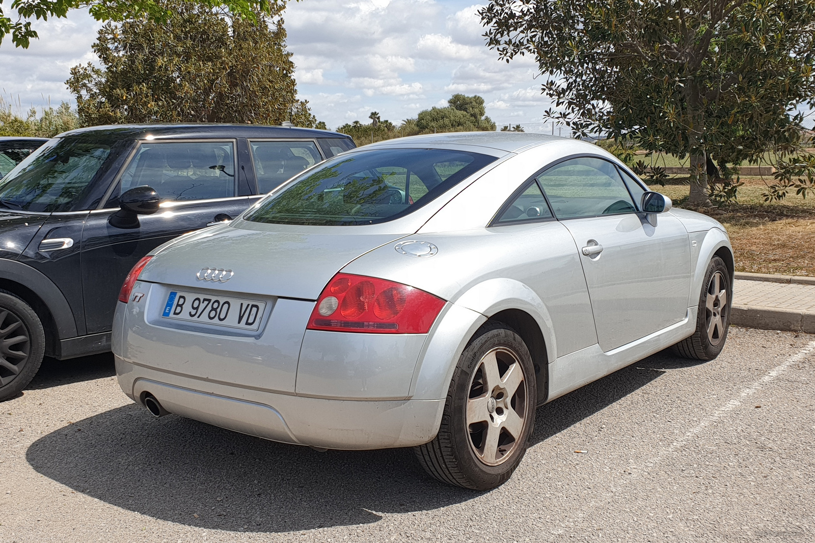 B 9780 VD, Audi TT 1st gen Coupé (8N3), 1998–2006
