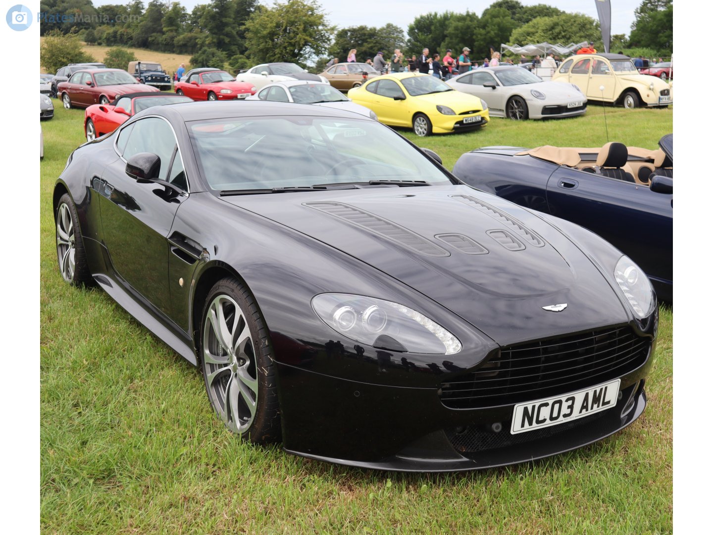 NC03AML, Aston Martin V12 Vantage 