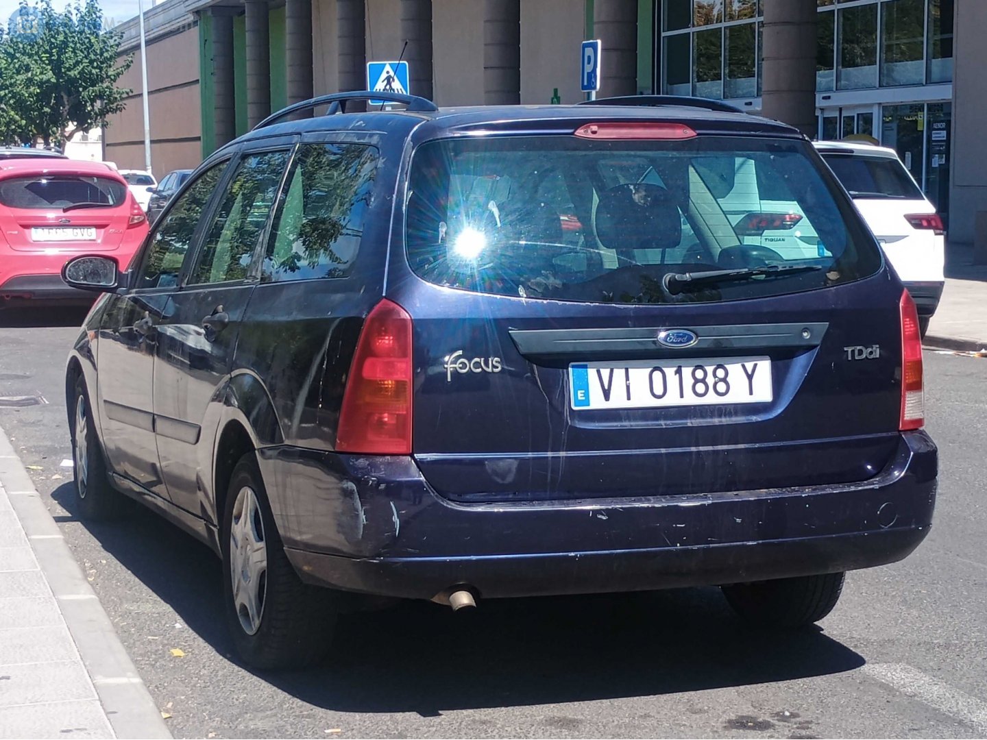 VI 0188 Y, Ford Focus 1st gen Turnier Wagon (DNW; C170), 1998–2005