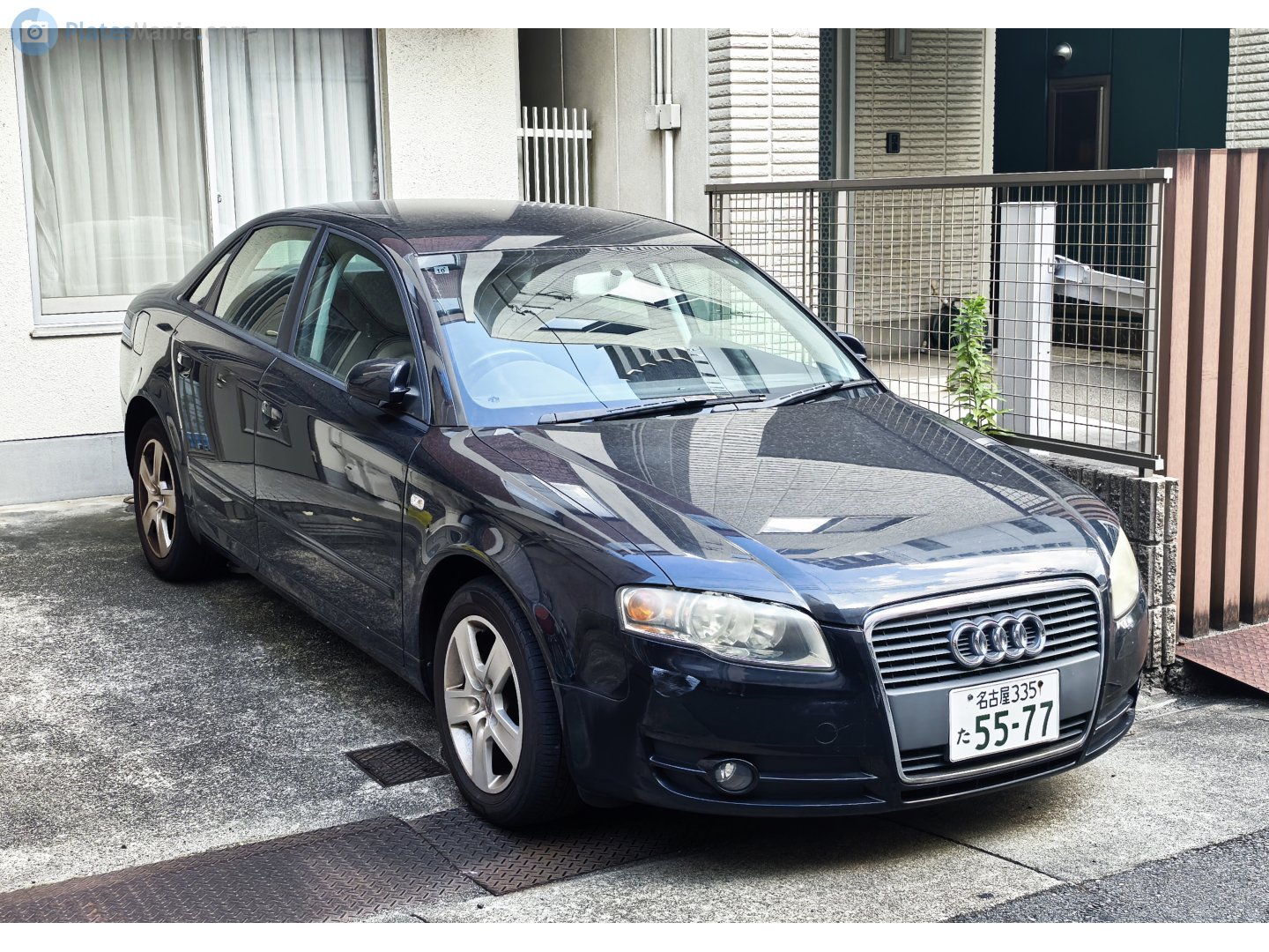 名古屋 335 た 5577, Audi A4 3rd gen Sedan (B7/8EC), 2004–2007