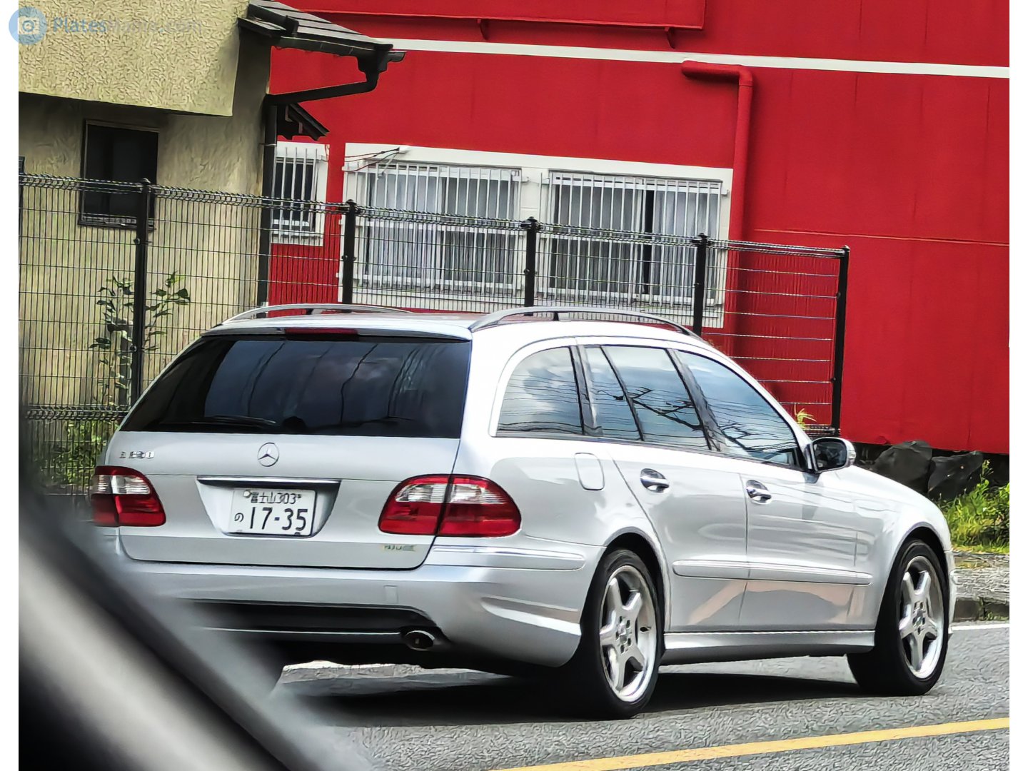 富士山 303 の 1735, Mercedes-Benz E-Klasse 3rd gen Wagon (S211), 2002­–2009