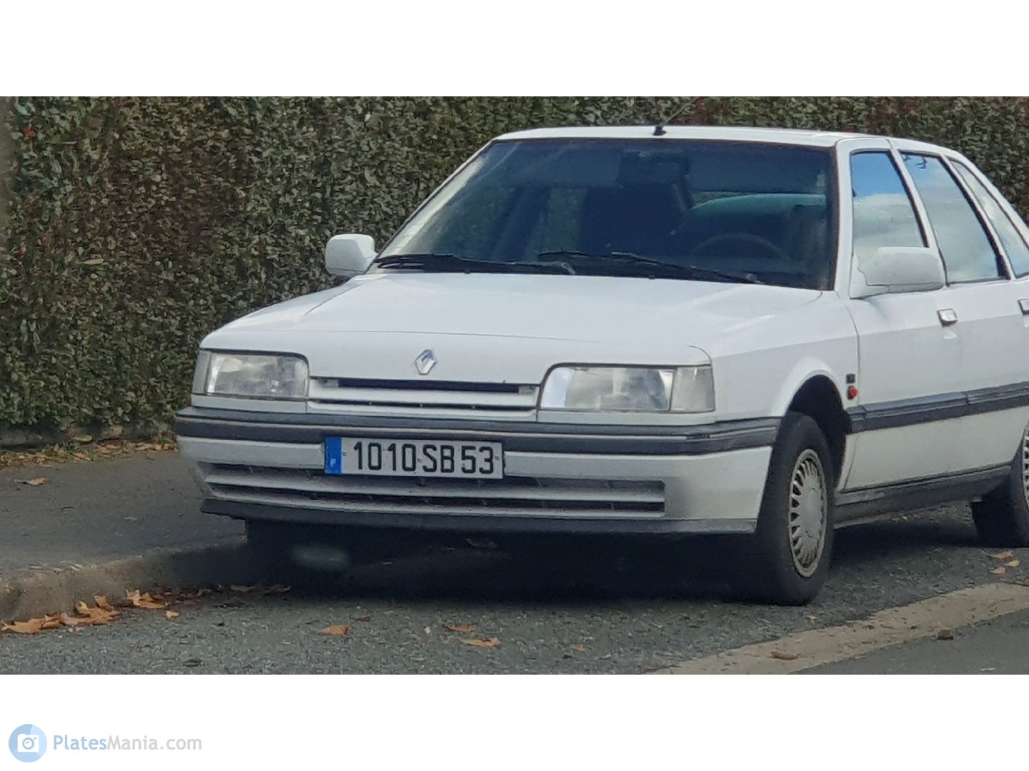 1010 SB 53, Renault 21 1st gen Liftback (B48), 1989–1995