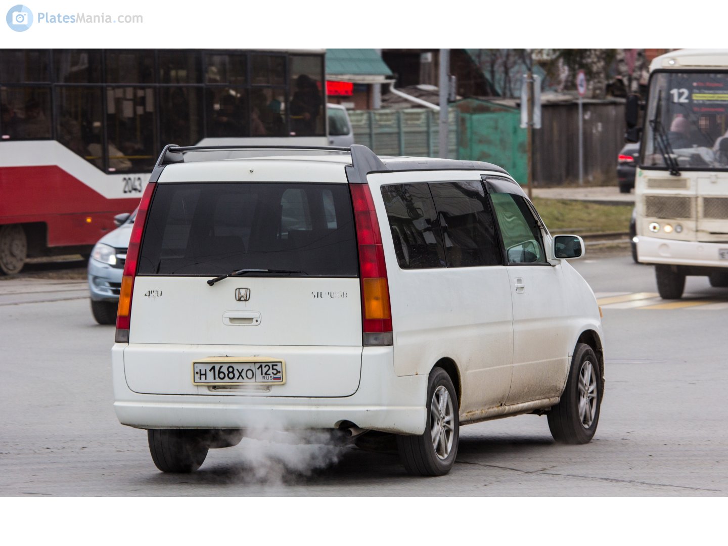 н 168 хо 125, Honda Stepwgn 1st gen (RF1), 1996–2001