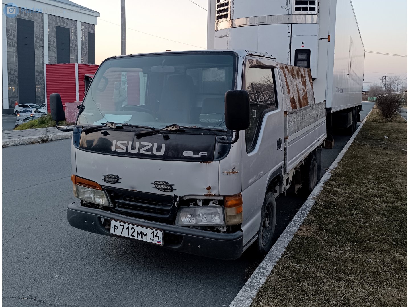 р 712 мм 14, Isuzu Elf 5th gen, 1993–2004