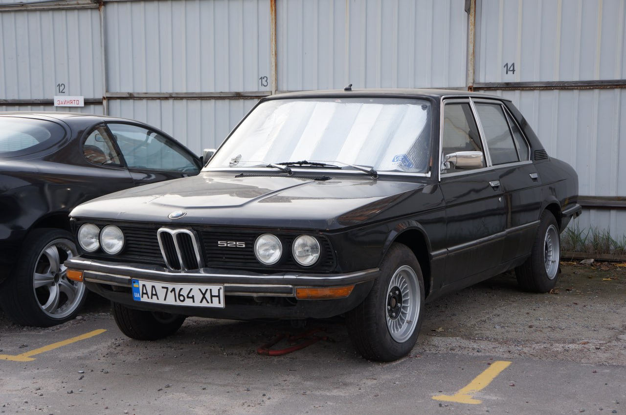 AA 7164 XH, BMW 5 Series 1st gen (E12), 1972–1981