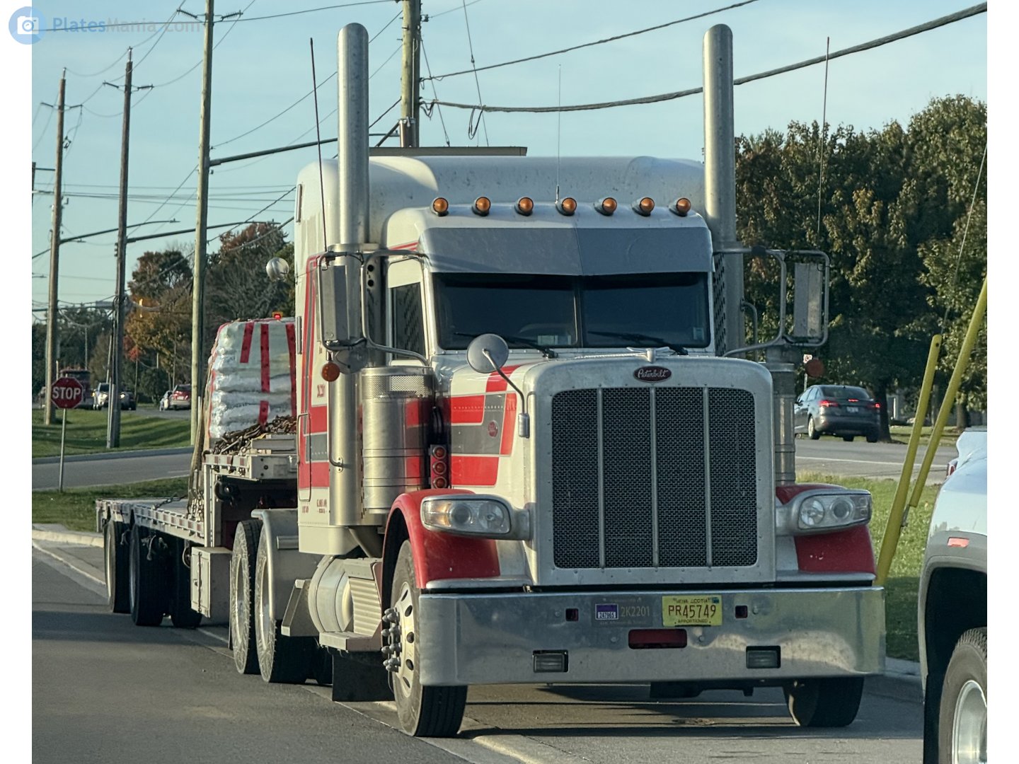 PR45749, Peterbilt 389 