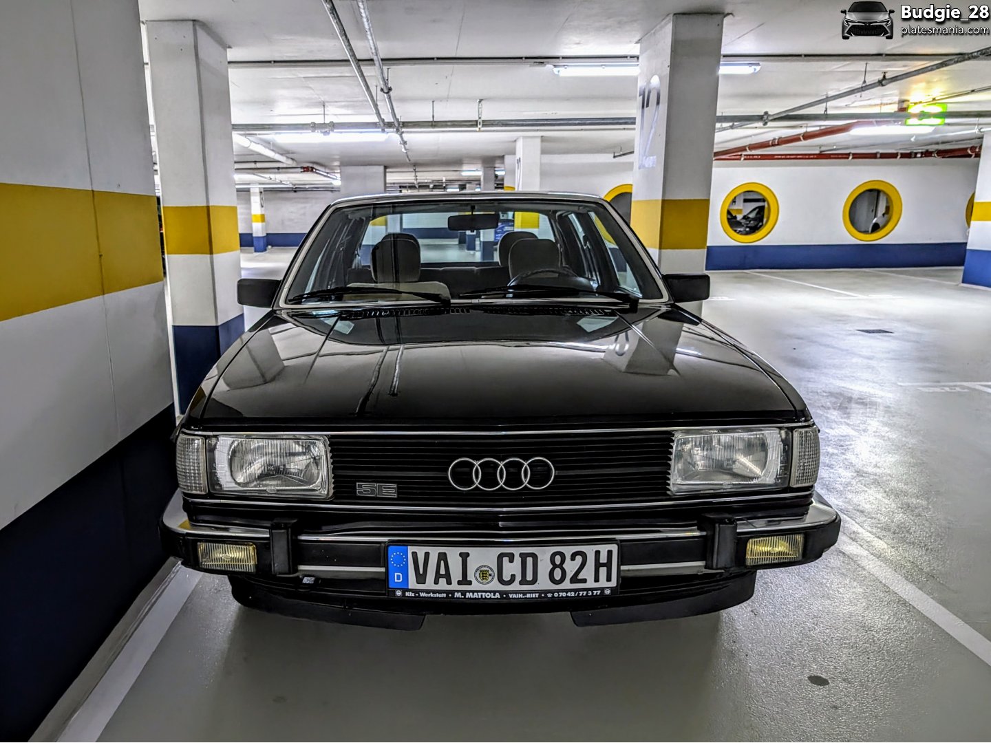 VAI CD 82 H, Audi 100 2nd gen 4-door Sedan (C2/43), 1976–1982