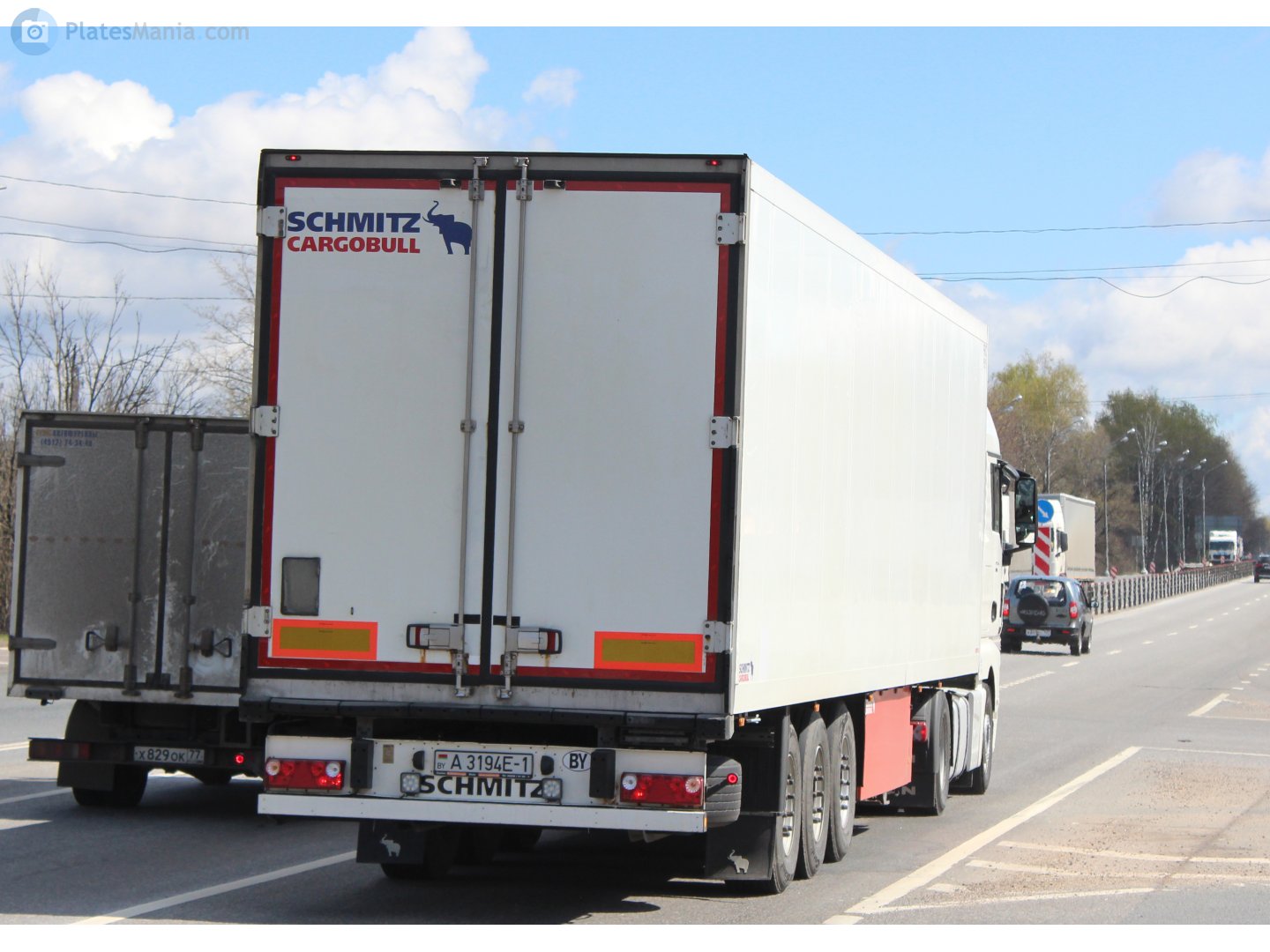 A 3194 E-1, Schmitz SKO 