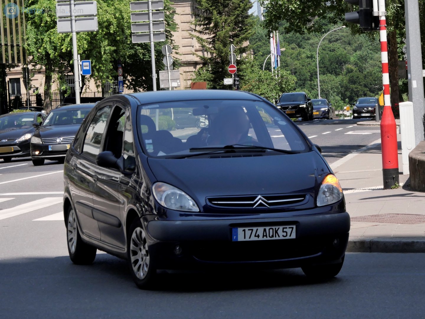 174 AQK 57, Citroёn Xsara Picasso 1st gen (N68), 1999–2010 (–2012 for LATAM-market)