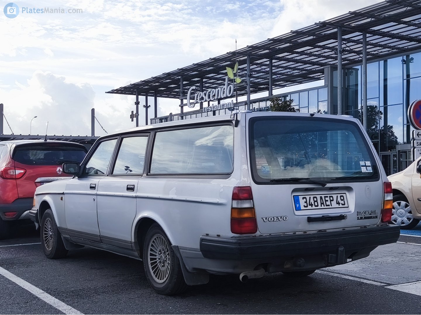 348 AEP 49, Volvo 240-Series 1st gen 5-door Wagon (245), facelift, 1978–1993