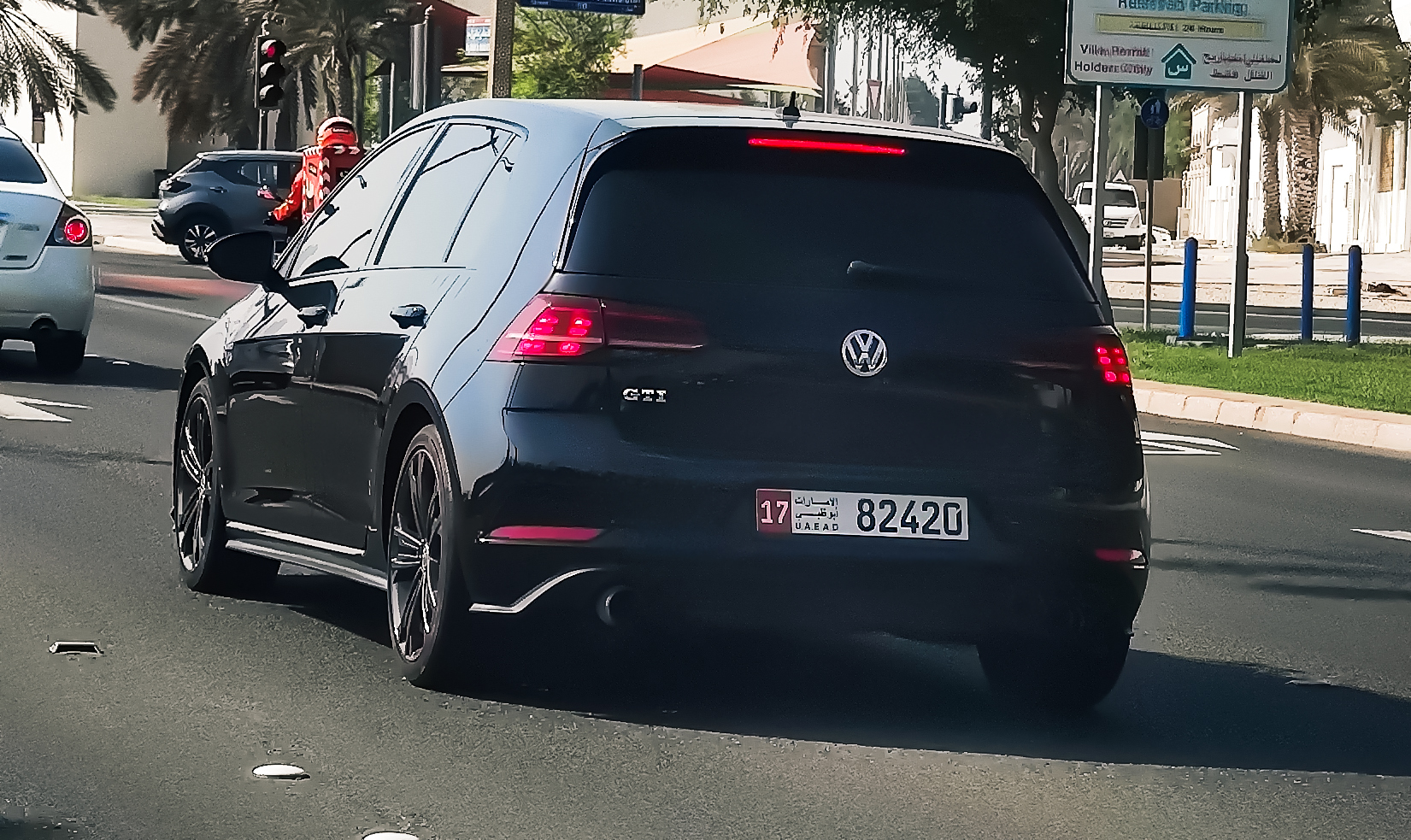 17 82420, Volkswagen Golf 8th gen Hatch (CD1), 2020–