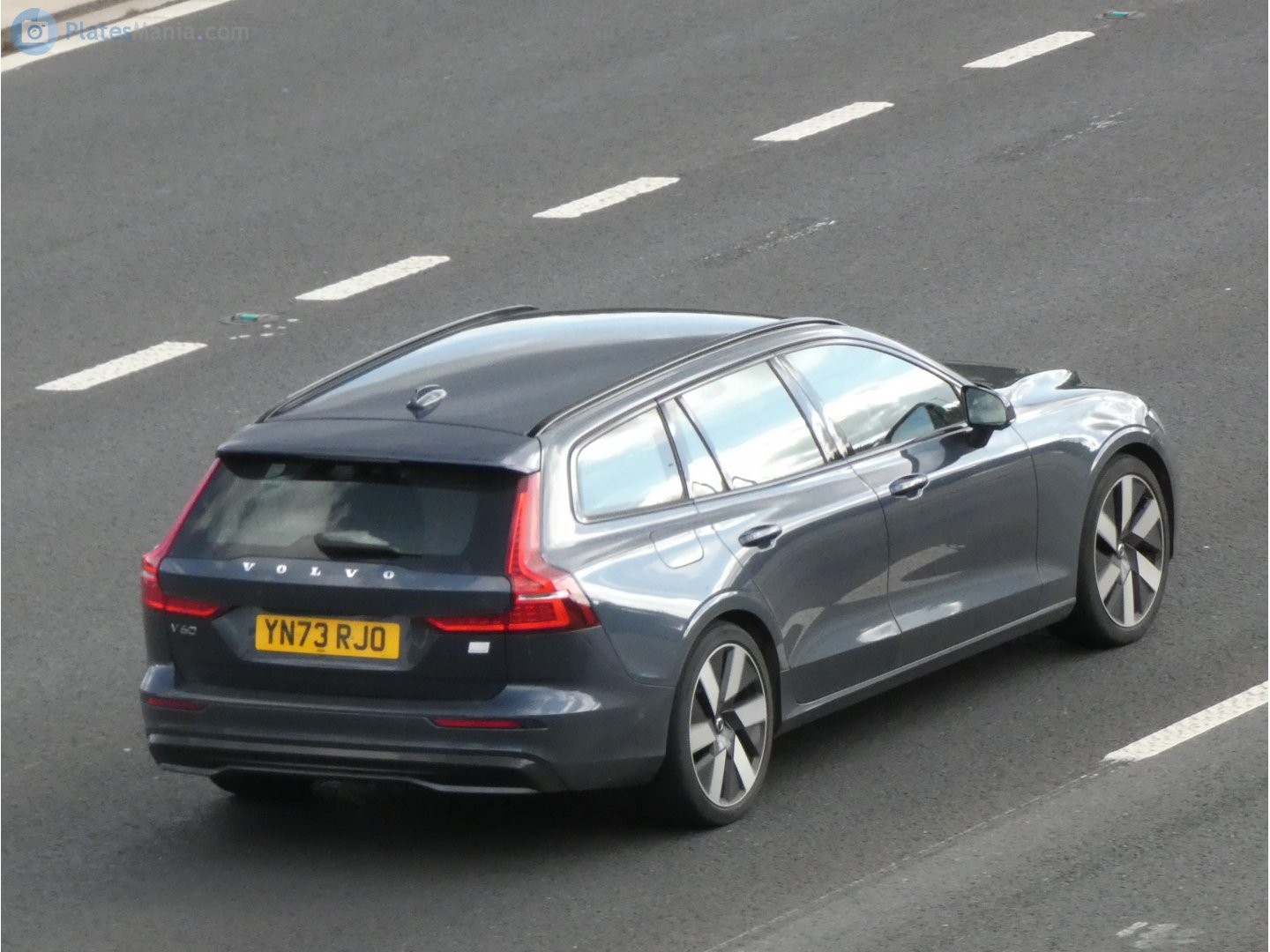 YN73RJO, Volvo V60 2nd gen (225/257), 2018–