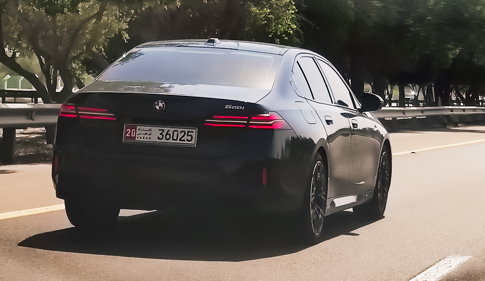 20 36025, BMW 5 Series 8th gen Sedan (G60/G68), 2023–