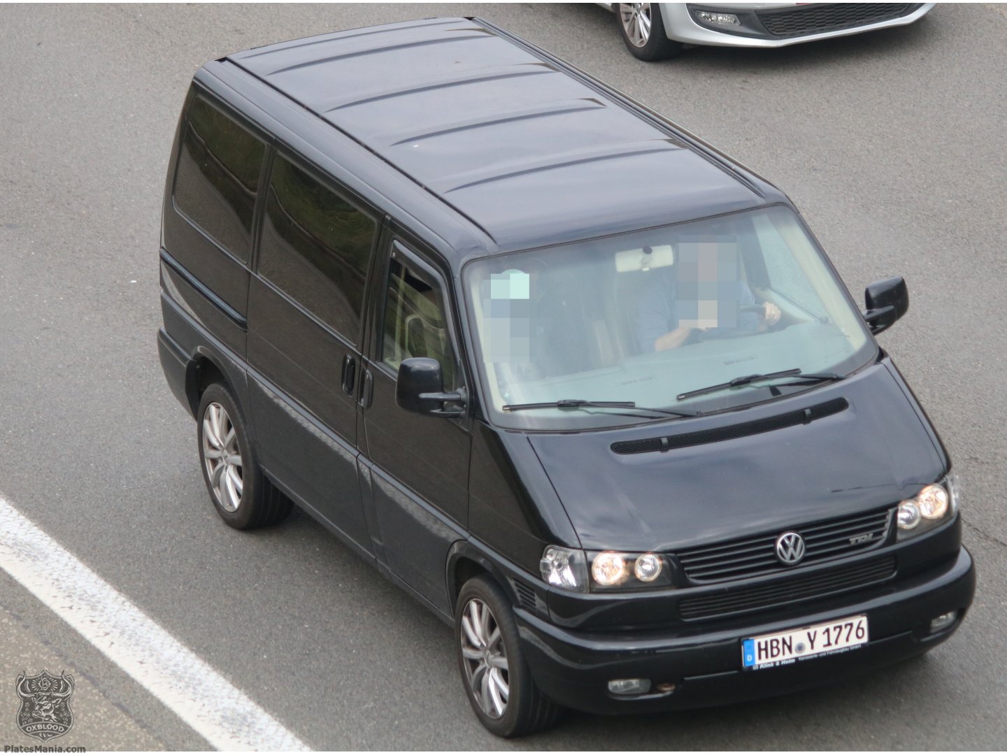HBN Y 1776, Volkswagen Caravelle T4, 1996–2003