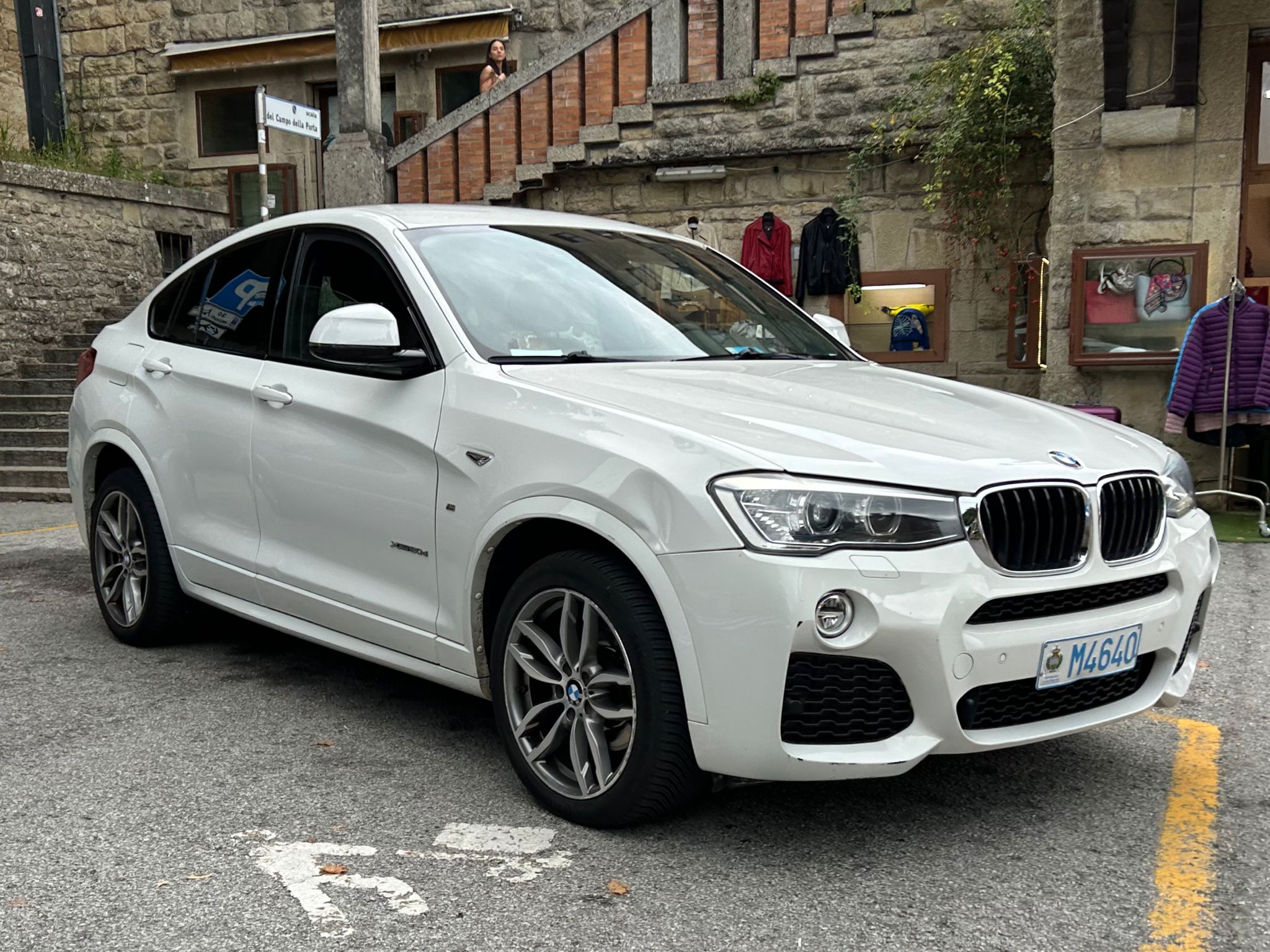 M4640, BMW X4 