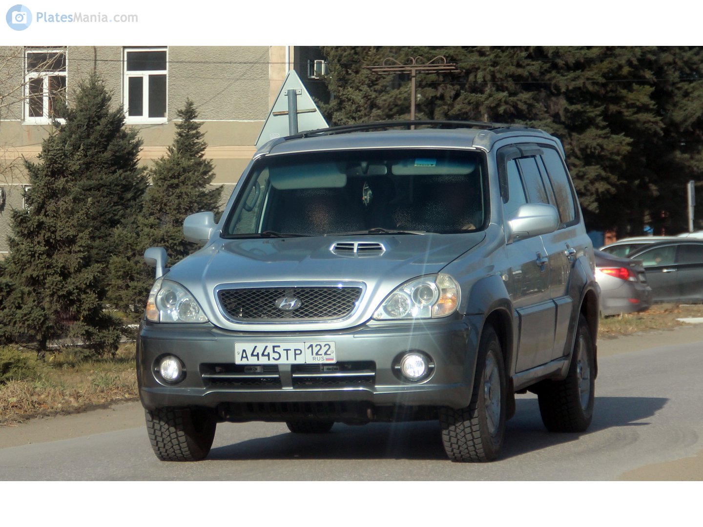 а 445 тр 122, Hyundai Terracan 1st gen (HP), 2001–2007