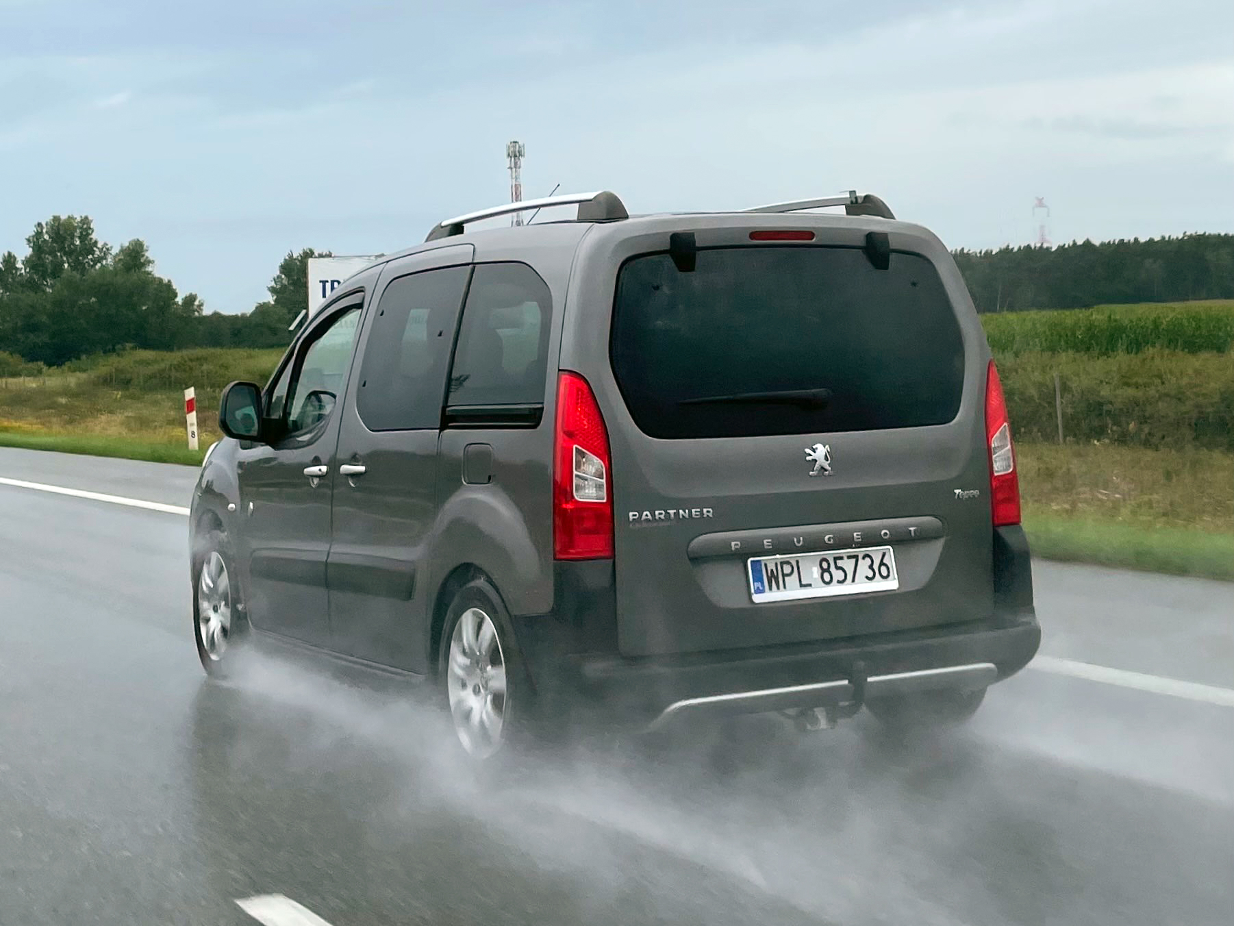 WPL 85736, Peugeot Partner 2nd gen Tepee (B9), 2008–2018 (–2022 for CIS-market)