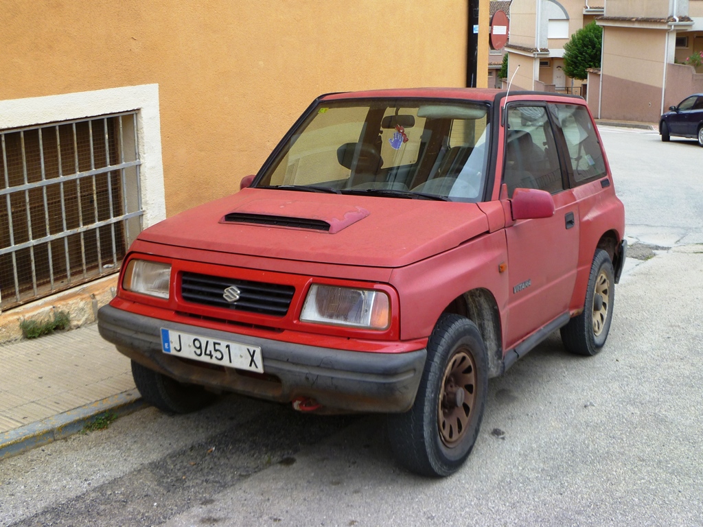 J 9451 X, Suzuki Vitara 1st gen 3-door SUV (ET/TA), 1988–1998
