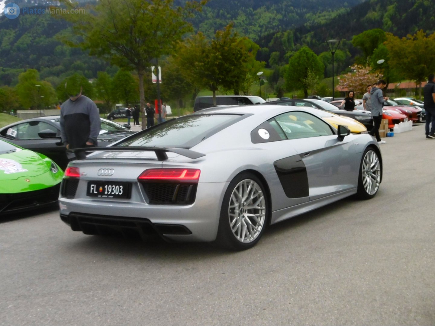 FL 19303, Audi R8 2nd gen Coupé (4S3/4SP), 2015–2018
