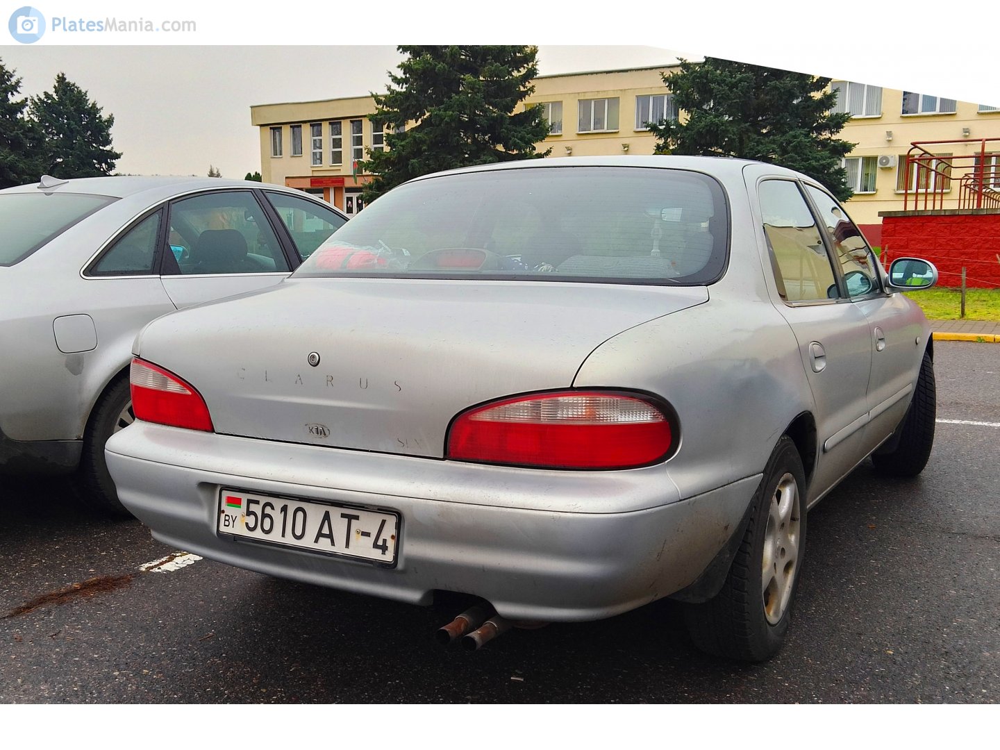 5610 AT-4, Kia Clarus 1st gen Sedan (GC), 1996–1998